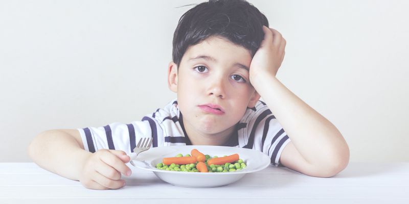Sposoby na niejadka – czyli jak zachęcić dziecko do jedzenia